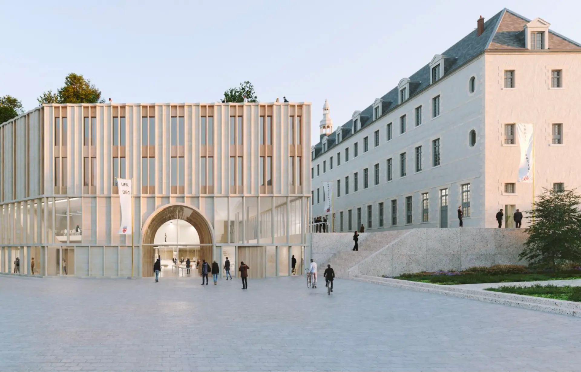 Le porche d'entrée du campus Porte-Madeleine et l'ancien hospice réhabilité